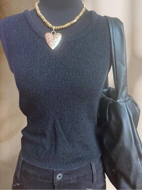 Vintage Black Textured Knit Sleeveless Top